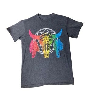 Cow Skull Dream Catcher Feather Graphic Print Tee Women’s M